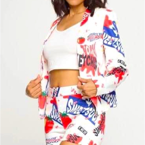 Blazer - Picture 3 of 3